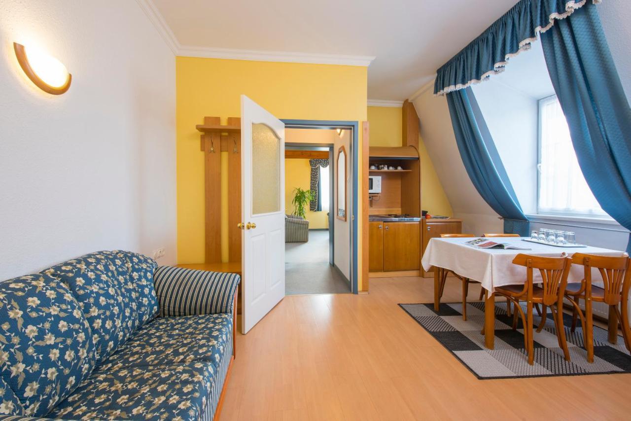 Kikelet Club Hotel Miskolc Kültér fotó