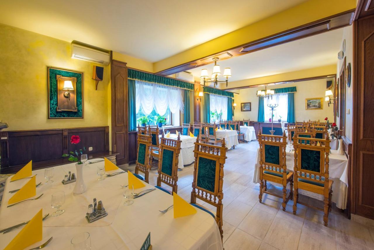 Kikelet Club Hotel Miskolc Kültér fotó