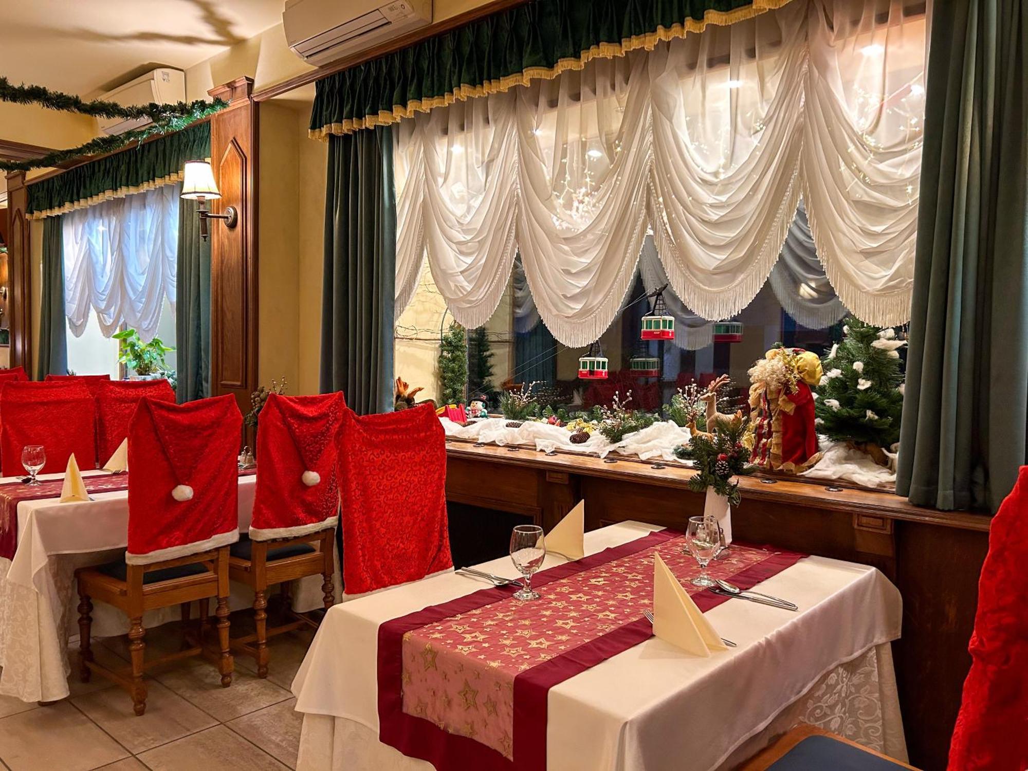 Kikelet Club Hotel Miskolc Kültér fotó
