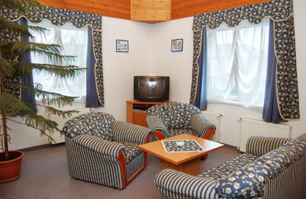 Kikelet Club Hotel Miskolc Kültér fotó