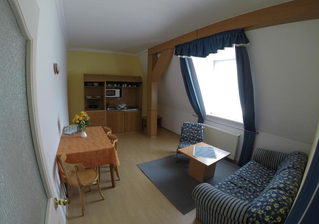 Kikelet Club Hotel Miskolc Szoba fotó
