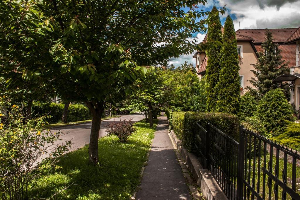 Kikelet Club Hotel Miskolc Kültér fotó